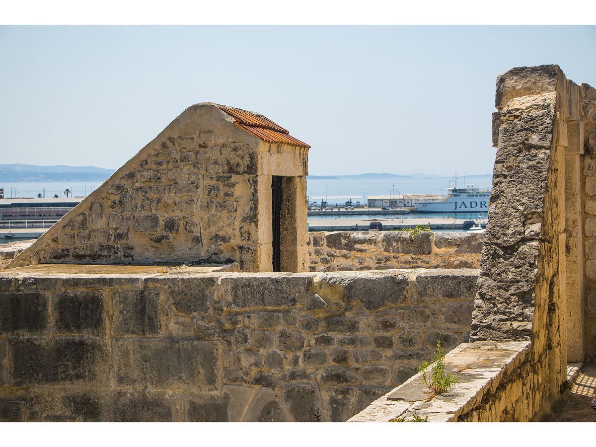 Palace Tower View سبليت المظهر الخارجي الصورة